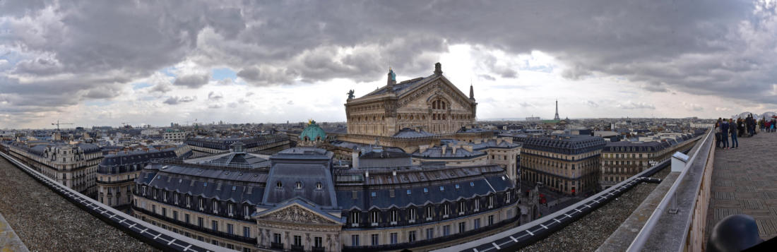Vue de Paris avec l'Opra Garnier depuis la terrasse